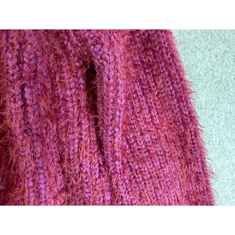 Lucy Paris Cowl Neck Sweater Womens XS Magenta Excellent Fuzzy Eyelash Knit